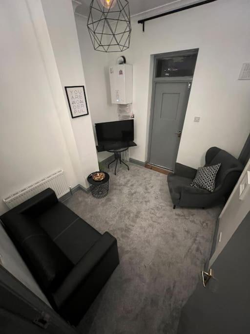 1 Bedroom Flat In Kings Cross! Londen Buitenkant foto