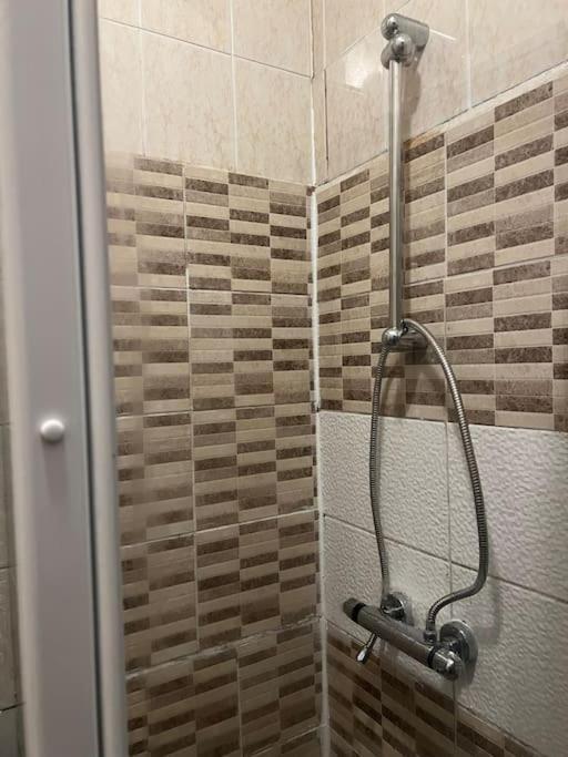 1 Bedroom Flat In Kings Cross! Londen Buitenkant foto